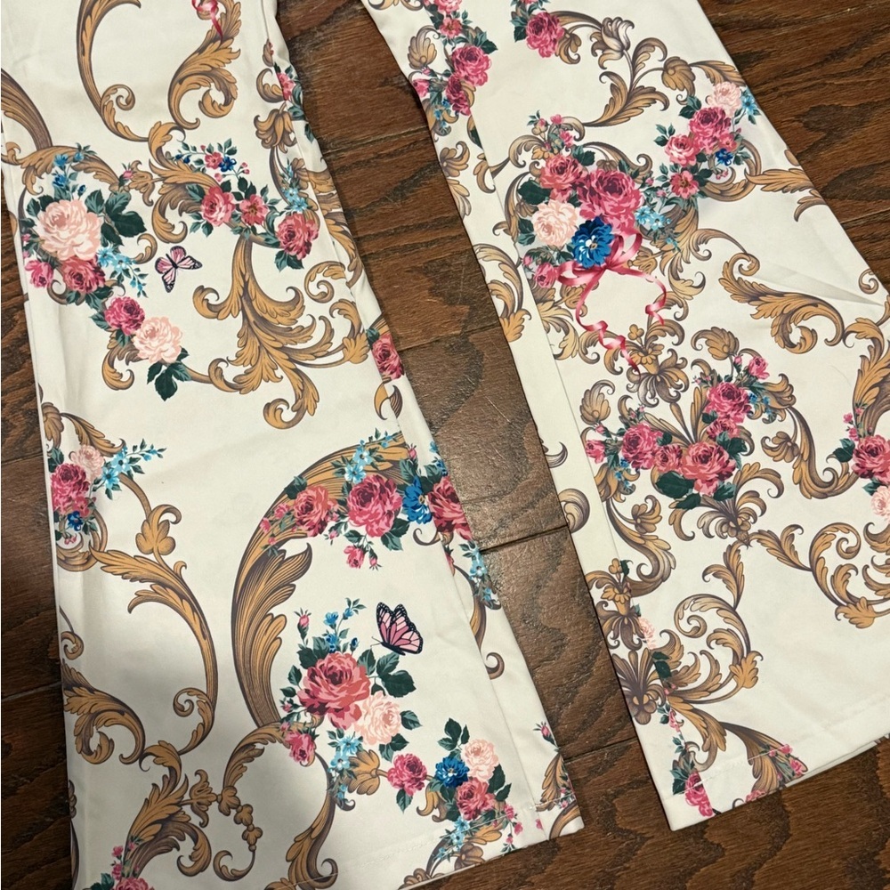 Sugar Thrillz floral flare pants, XS - Picture 2 of 6